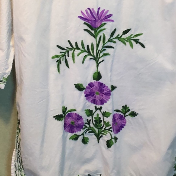 Light weight embroidered tunic bought in Afghanistan. - Picture 3 of 7